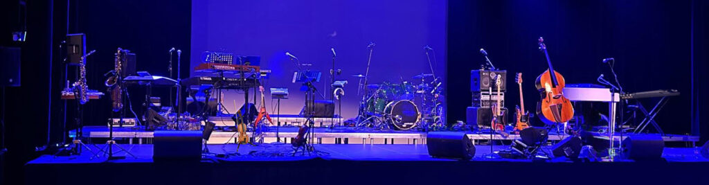 podium instrumenten compleet panorama